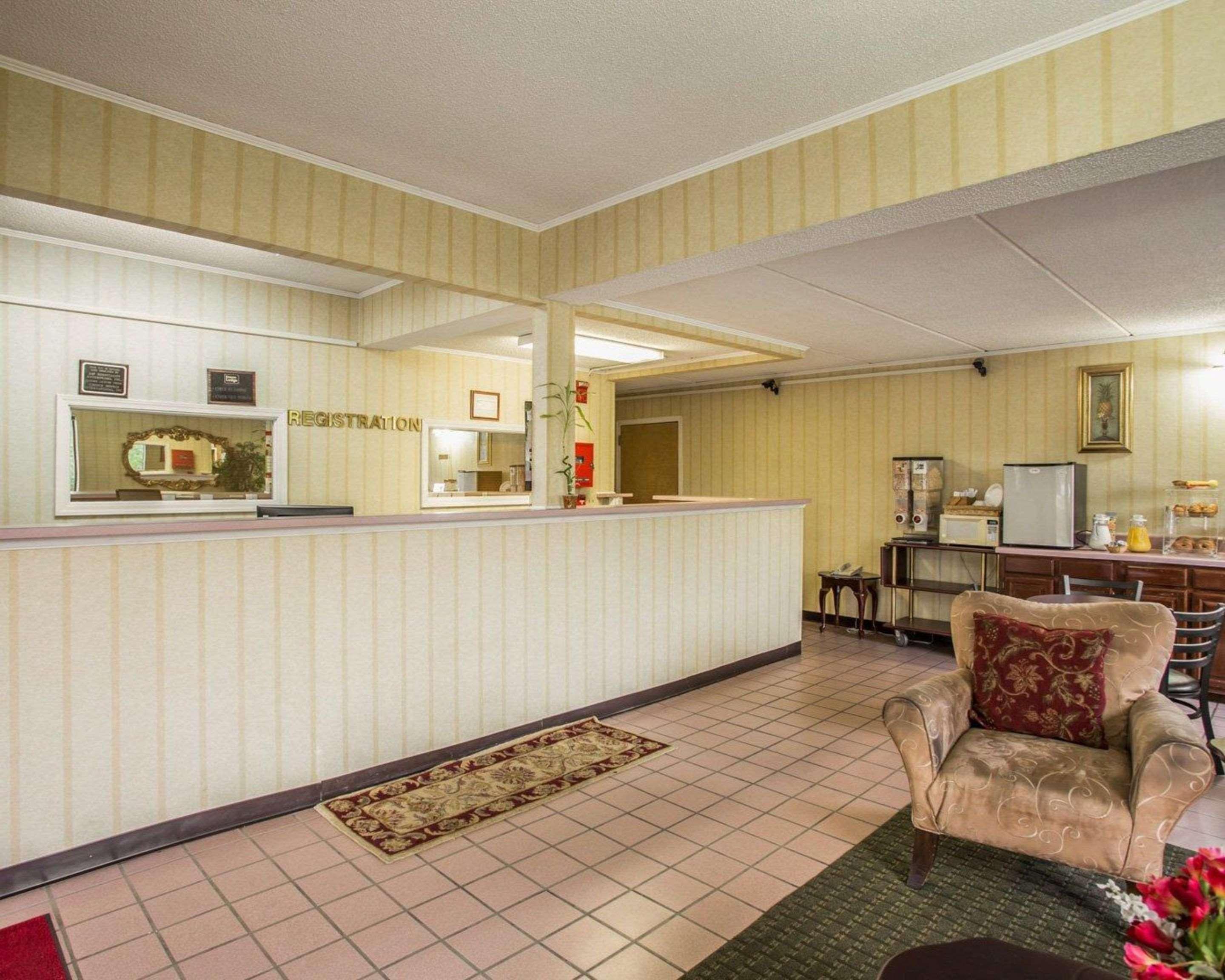 Econo Lodge Inn & Suites Lugoff Exteriér fotografie
